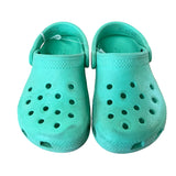 Crocs | Aqua Clogs | 8 Child